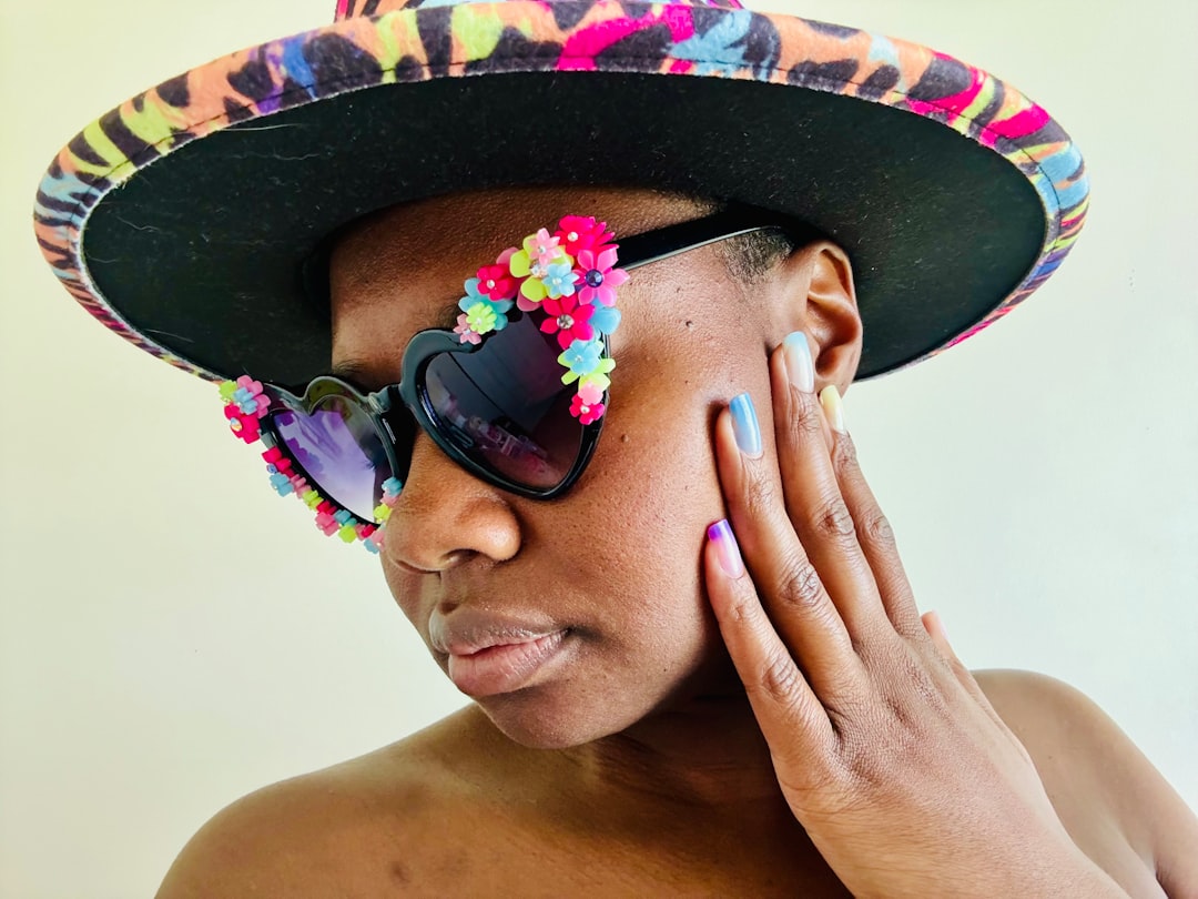 Wiosenne trendy: manicure jako dopełnienie looku