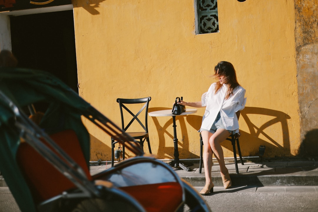 Biała torebka do czego? Praktyczne zastosowania