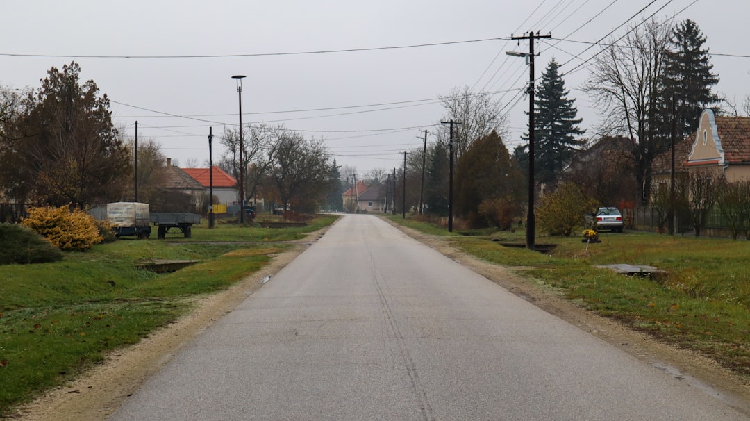 Strój na obronę: jak wybrać idealny?